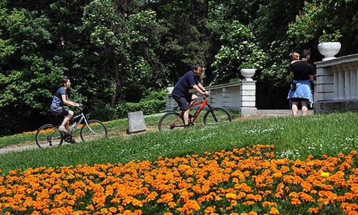 Sofia city tour by bike