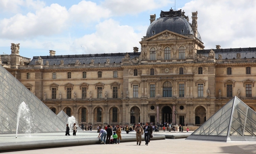 Tour del Museo del Louvre e Notre Dame con crociera