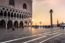 Tour tradizionale in velluto di secoli di veneziani