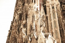 La Pedrera + La Sagrada Familia