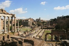 Tour salta fila del Colosseo con Foro Romano e Palatino in lingua italiana