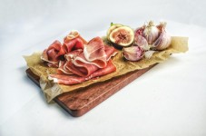 Degustazione Semplice Salumi Fattoria Siena