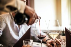 Degustazione vini e visita alla cantina in provincia di Cagliari