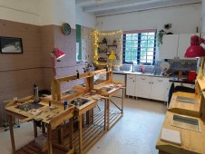 Corso di falegnameria, costruisci il tuo sgabello comodino