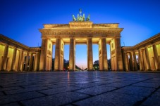 Volo in elicottero con cena a lume di candela a Berlino