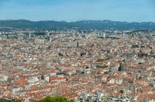 Tour Autoguidato in E-Scooter a Marsiglia con Smartphone