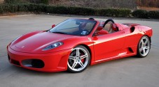 Guidare una Ferrari 430 spider a Savona-15 min