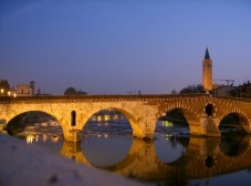 Visita guidata di Verona al chiaro di Luna