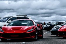 5 giri in pista su Ferrari F8 Tributo- Circuito Vallelunga (RM)