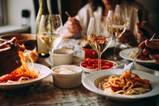 Pranzo in cantina con il vino Nobile di Montepulciano