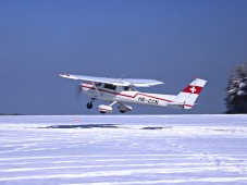 Flugzeug Schnupperflug Cessna 152 ab Buttwil (AG)