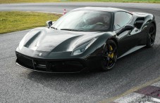 Due giri in pista con Ferrari 488 GTB