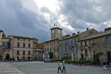 Tour storico a piedi di Orvieto per piccoli gruppi
