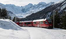 Treno Bernina Express: Escursione di un Giorno sulle Alpi svizzere