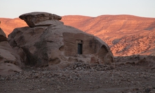 Tour of Little Petra