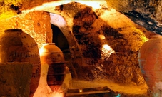 Wine tour in Valencia with tasting and lunch