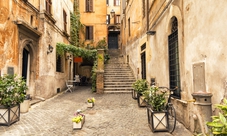 Christmas stroll in Trastevere with private dinner