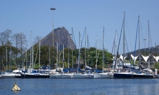 Guanabara Bay tour with lunch