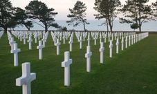 D-Day e spiagge della Normandia: Tour in giornata da Parigi con pranzo tipico normanno e degustazione di sidro