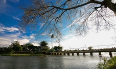 Half-day cyclo ride private tour of Hue