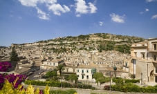 Tour di un giorno a Ragusa e Modica con pranzo da Siracusa