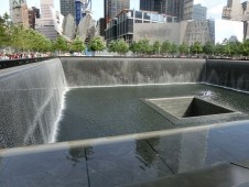 Tour a piedi di Ground Zero con biglietti per il Memoriale e il Museo dell'11 settembre