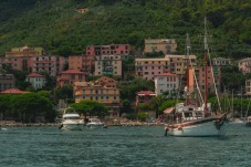 In Barca a Vela alla scoperta delle isole Cicladi in Grecia 
