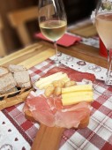 Tour gastronomico tradizionale della città di Aosta