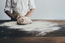 Lezione di pasticceria per quattro persone