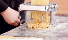 Lezione sulla Cucina Toscana: Dal Mercato alla Tavola