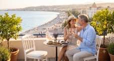 Weekend a Nizza con Volo e Hotel per Due
