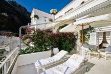 Soggiorno di tre notti camera romantic Positano