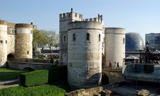 Torre di Londra- Junior ticket: biglietti d'ingresso e tour dei gioielli e delle guardie della Corona