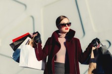 Weekend di Stile: Hotel 4 Stelle, Personal Stylist e Servizio Fotografico in Studio
