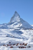 Notte in un igloo durante la settimana Svizzera