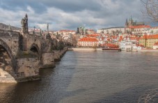 Viaggio a Praga per 4 con crociera sul fiume Moldava