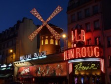 Disneyland Paris piú spettacolo Moulin Rouge