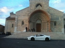 Guida Ferrari F430 60 minuti su strada a L'Aquila, Ascoli Piceno, Rieti, Terni