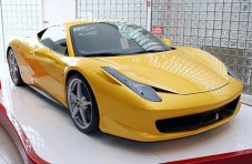 Un giro in pista in Ferrari 458 Italia