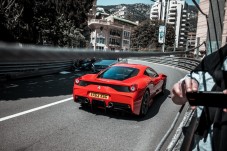 Guida una Ferrari 458 Spider 30 minuti