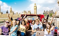 Firenze Panoramica: Hotel, Uffizi Salta Coda e Sightseeing Bus
