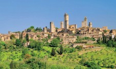 Tour di San Gimignano da Siena con vino e degustazione di prodotti tipici