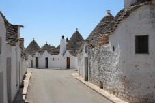 Una notte ad Alberobello con visita guidata e Mozzarella Experience ad Ostuni