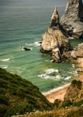 Fuga Romantica a Sintra: Tra Castelli Fiabeschi e Scogliere sull'Oceano