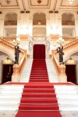 Cofanetto Gold Premium Teatro dell'Opera di Roma – Opera Lirica per 1 Persona in Platea