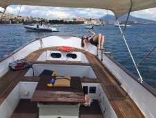 Tour in barca Golfo di Napoli con aperitivo ed immersione