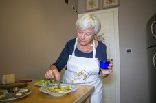 Un pasto a casa di una Cesarina nel Chianti