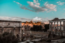 Audio guided virtual reality tour of the ruins of Olympia