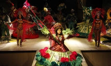 Plataforma carnival show with optional barbecue dinner