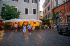 Passeggiata per la Città con Tour Culinario a Trastevere